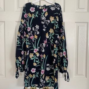 QED London Floral Shift Dress With Tie Detail